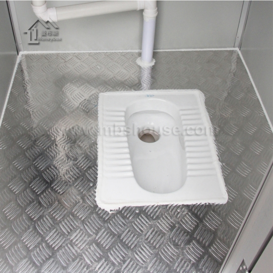 बाथरूम के साथ नए डिजाइन आउटडोर मोबाइल पोर्टेबल शौचालय